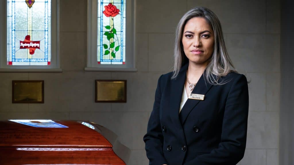 Tipene Funerals - The Casketeers - S04E02